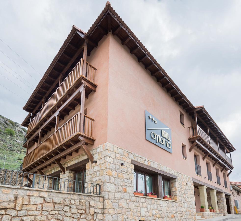Hotel Atiana 阿尔巴拉辛 外观 照片